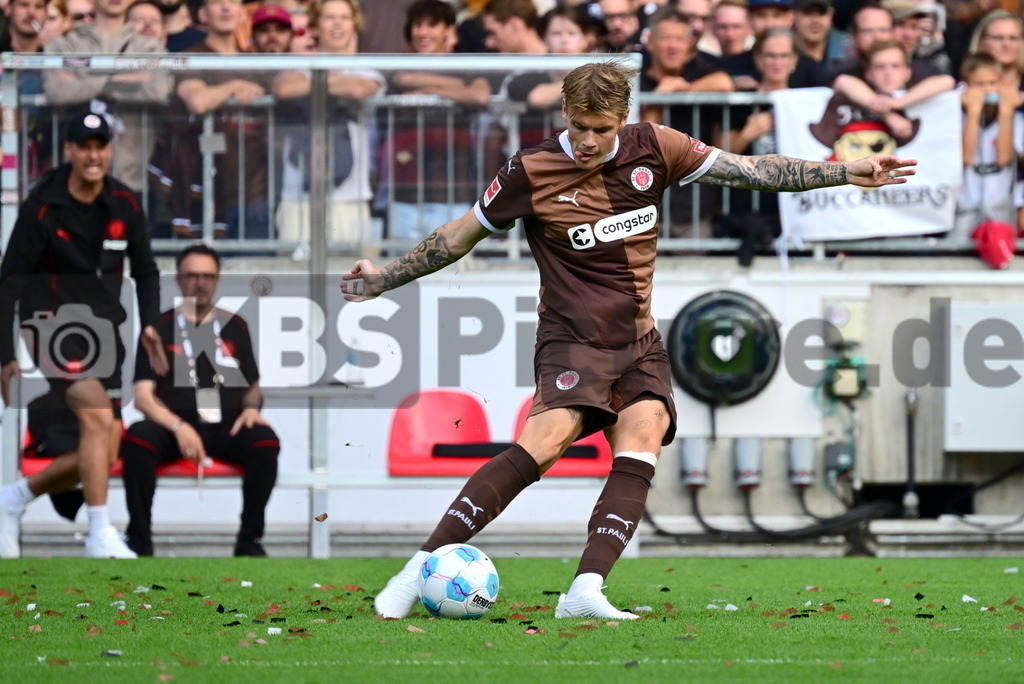 KBS Picture_FCStPauli-AtalantaBergamo_Test_024 | Smith Eric (St.Pauli) ,Sportplatz :  Millerntor Stadion, - Realisiert mit Pictrs.com