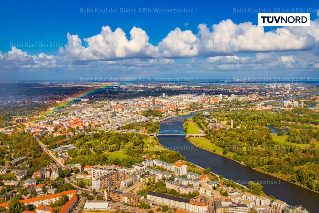 Luftbild Magdeburg TÜV Nord-0847 | Die Magdeburger Platte® - das sind die schönsten Luftbilder von Magdeburg & Sachsen-Anhalt auf Acryl, Leinwand oder zum Download. Das ist Luftbildfotografie & Luftbildaufnahmen mit Drohne & Flugzeug.  - Realisiert mit Pictrs.com
