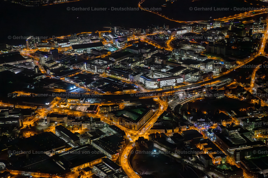 3900777 | Feuerbach-Ost bei Nacht