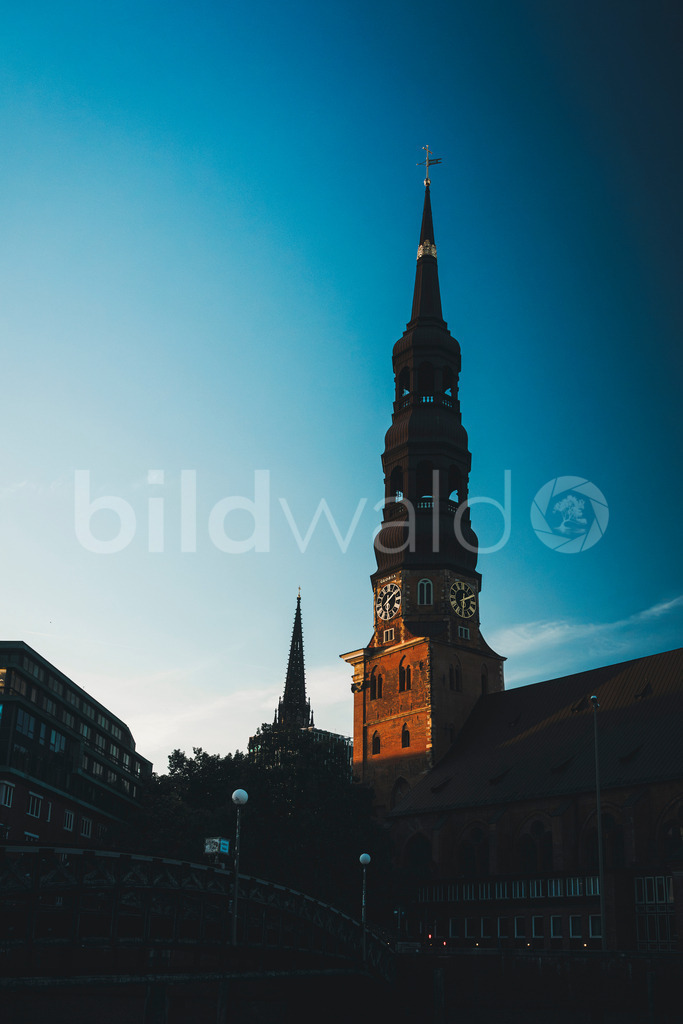 Hauptkirche St. Katharinen | BILDWALD - eine Auswahl an Bildern von Thomas Perrotton zum bestellen und genießen. Alle Bilder von Thomas Perrotton - Alle Bilder mit einer SONY Kamera gemacht - SONY TAMRON SIGMA PHOTOSHOP LIGHTROOM BILDWALD Online kaufen Bilderwald Wandbilder - Realisiert mit Pictrs.com
