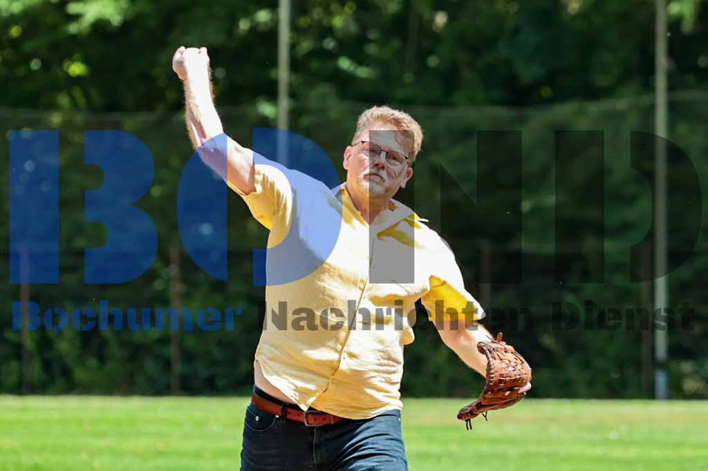 XES_BOCHAG20250629-4 | bond - Realisiert mit Pictrs.com