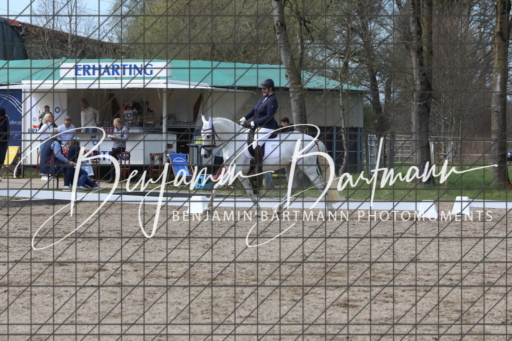 AZ2A3706 | Benjamin Bartmann Photomoments