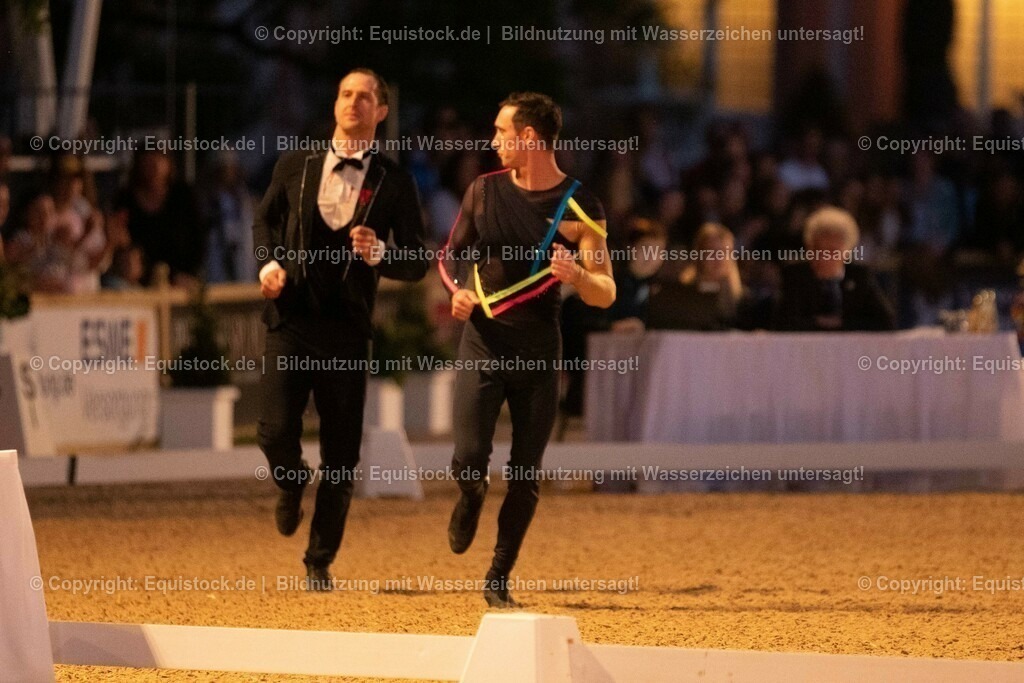 20230527_Voltigieren_NASPA_Flutlicht_0646 | equistock