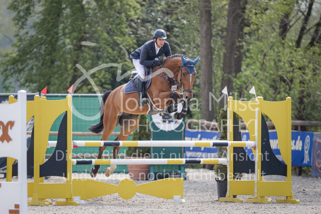 220426_Mühlen_03SprgPf-L-438 | Mühlen Late Entry
26.04.2022
03 Springpferdeprüfung Kl.L 5-7j.