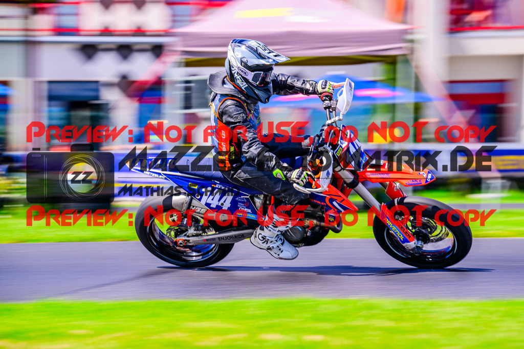 MaZZes_FotoMatrix_240713_6021986_7267 | S3