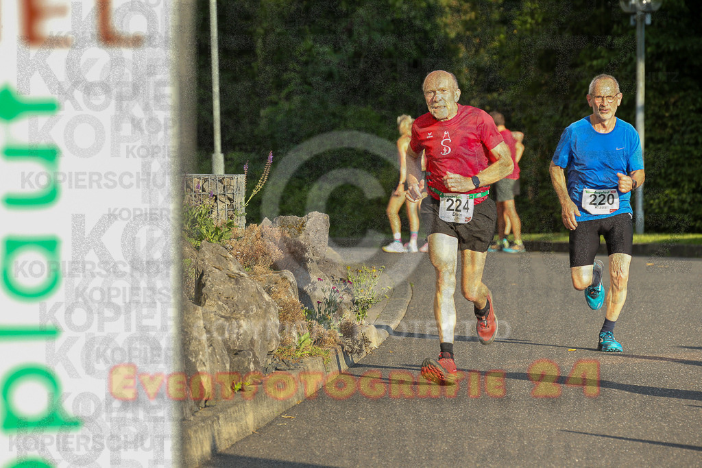 250801_1921_EX1_7690 | Sportfotografie im Rhein-Sieg Kreis, Köln, Bonn, NRW, Rheinland Pfalz, Hessen, etc. Unser Tätigkeitsfeld umfasst den Laufsport vom Volkslauf über den Marathon, Duathlon, Triathon bis zum Ultralauf wie Kölnpfad Ultra oder Schindertrail.