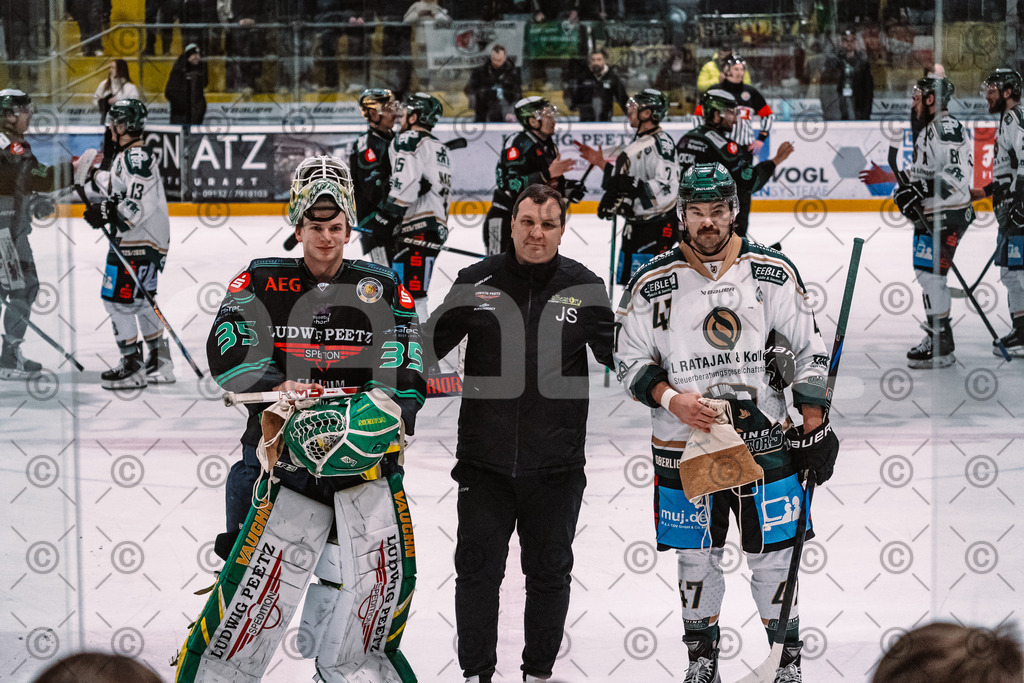 Alligators_vs_Erding_01_02_2026-80 | Höchstadt Alligators Fotogalerie: Eishockey-Action aus Franken. Professionelle Spielfotos, Portraits & Stadionbilder zum Download. Jetzt entdecken! - Realisiert mit Pictrs.com
