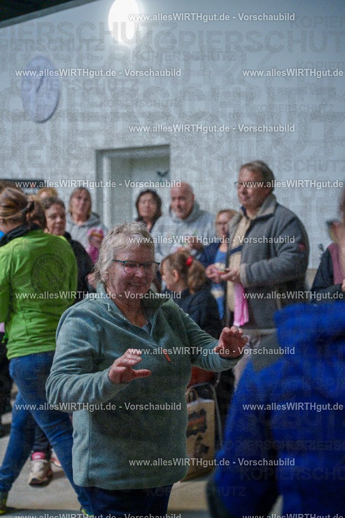 7R506649 | Professionelle Tierfotografie in Mönchengladbach von Daniel Wirth (allesWIRTHgut). Liebevolle & natürliche Bilder von Hunden & Katzen für unvergessliche Erinnerungen.