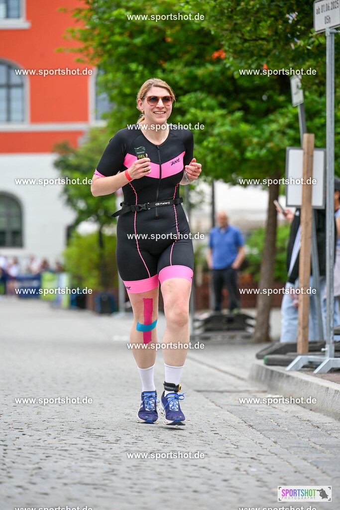 SZI_5279 | Stadttriathlon Erding 2025. #yourpictrs #sportshot_your_pictrs @Sportshotphotography #stadttriathlonerding Copyright: www.sportshot.de
