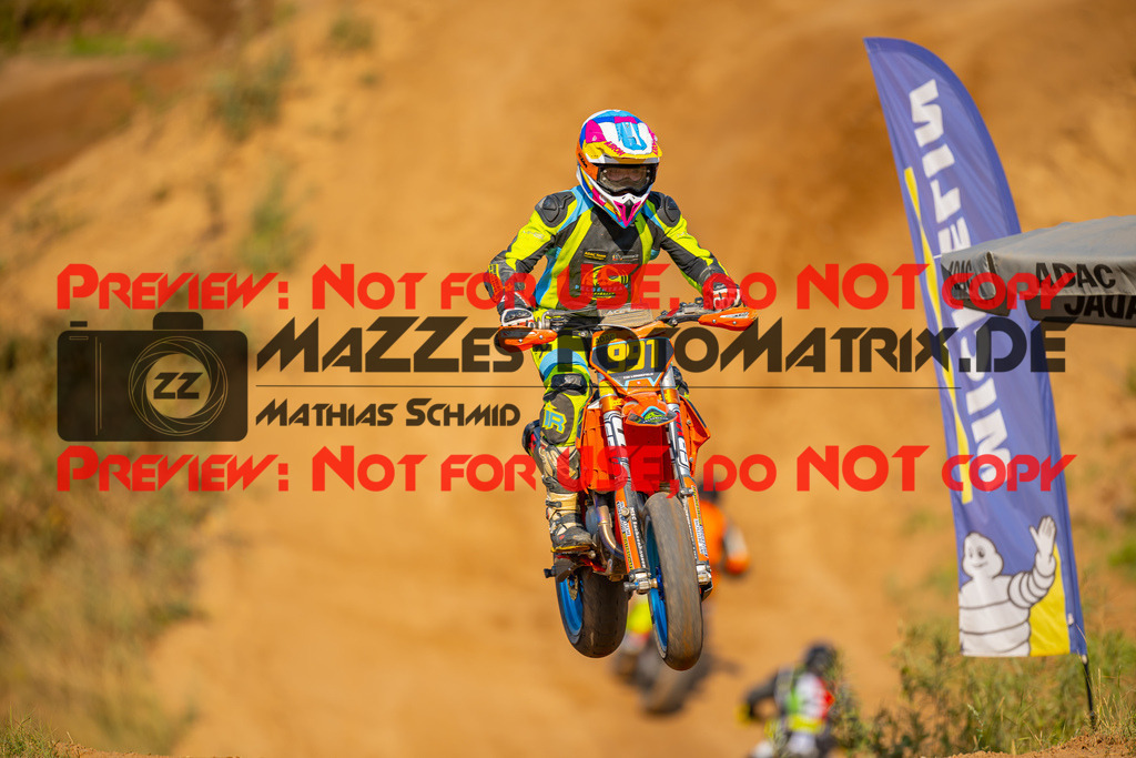 MaZZes-Fotomatrix-20260815-602584 | S2
