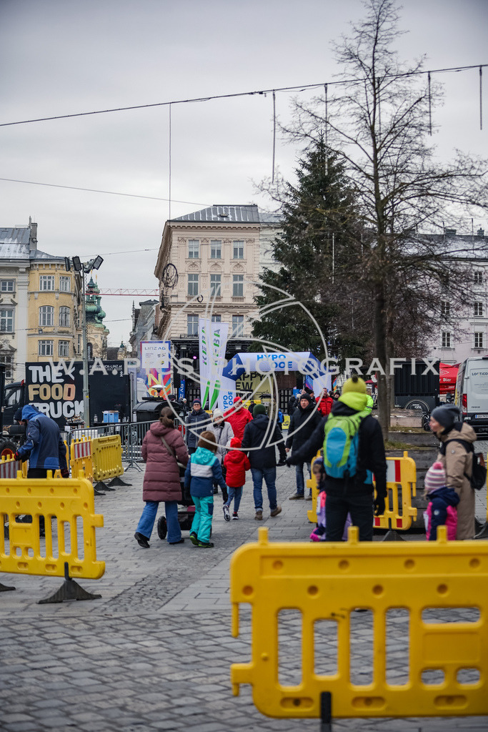 SILVESTERLAUF LINZ 25 | Linz, AUSTRIA, 31. Dezember 25, TRIRUN SILVESTERLAUF LINZ 25 , Image shows: 
Photo: WAPICS / BINDER Manuel
