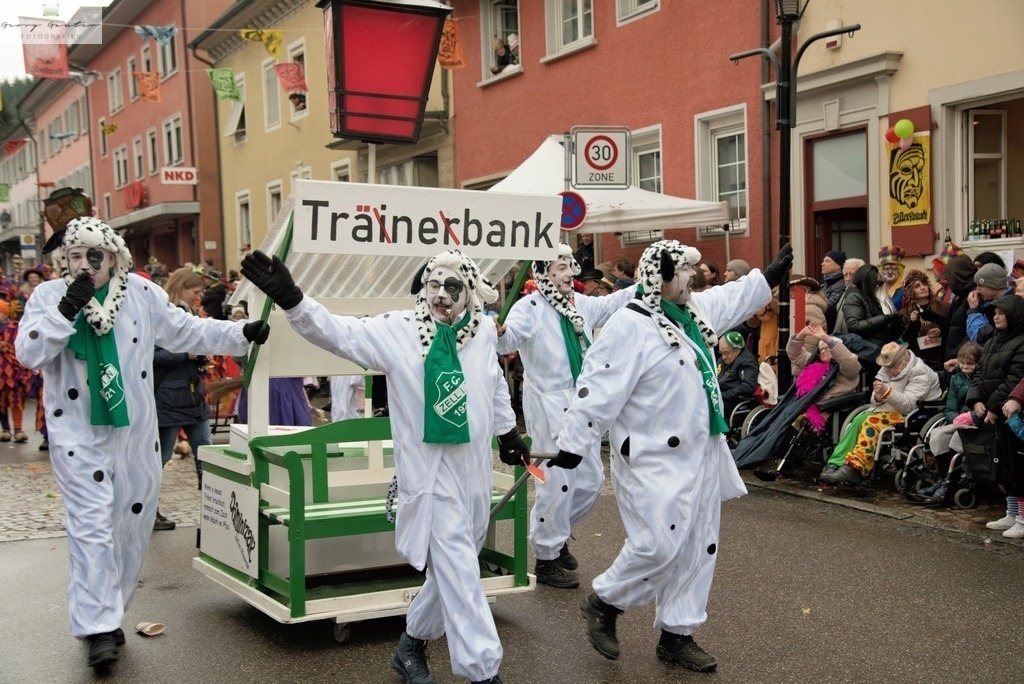 Fasnacht _24-169-RA | Fotoblog Schwarzwald, Foto Blog Wiesental, Pfaffenberg, Winterzauber, Zeller Bergland, Zell im Wiesental, Fotoblog Wiesental, Landschaftsfotos, Bilder Wiesental, Natur, Naturbilder, Fastnacht, Zeller Fastnacht, Zeller Fasnacht, Zeller Bergland, Belchen, - Realisiert mit Pictrs.com