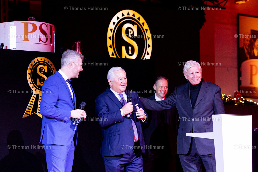 TH_Paul Schockemöhle_ Hendrik Schulze Rückamp_ Ullrich Kasselmann_13323 | PSI Auktion 2023 am 09.12.23 in Ankum, Sporthotel Ankum, Thomas Hellmann, _Y7A8399