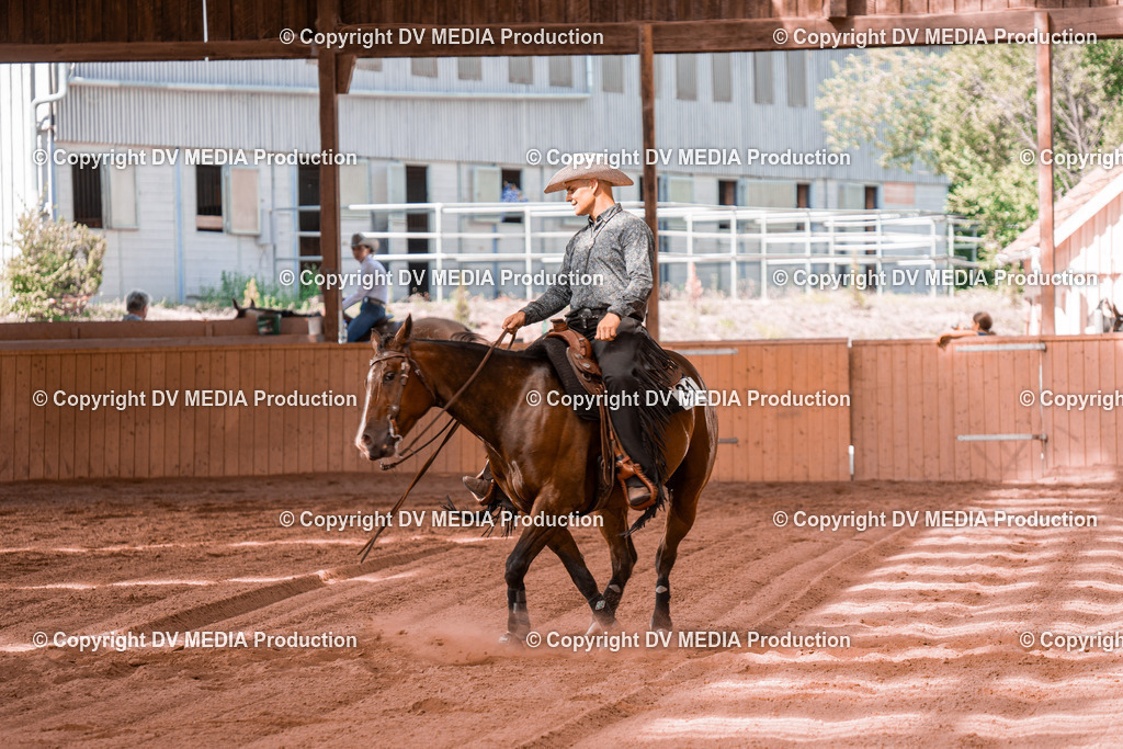 NE201038 | dv-media-shop - Realisiert mit Pictrs.com