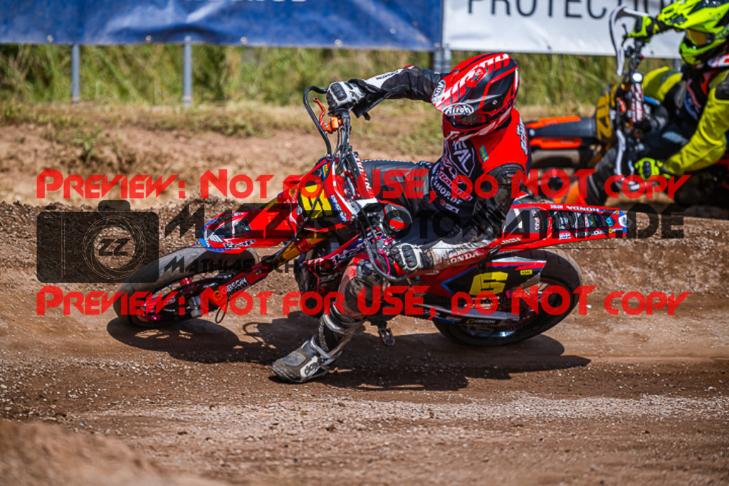 MaZZes_FotoMatrix_220619_1711 | S2