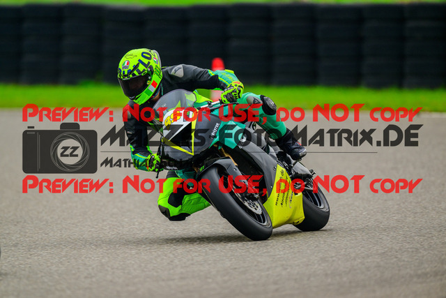 MaZZes_Fotomatrix_20241003_6007705_2570 | GRUEN