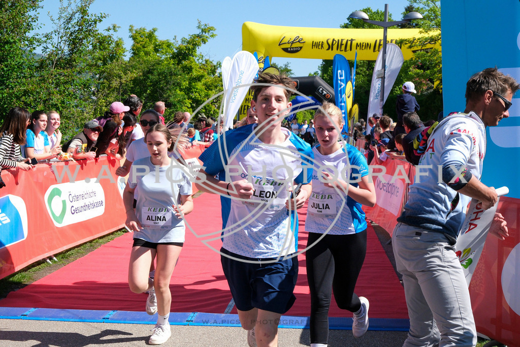 ..... | LINZ,AUSTRIA,27.April 24, Int. 3 Brückenlauf Linz  , Image shows: Photo: WAPICS / Michael ring