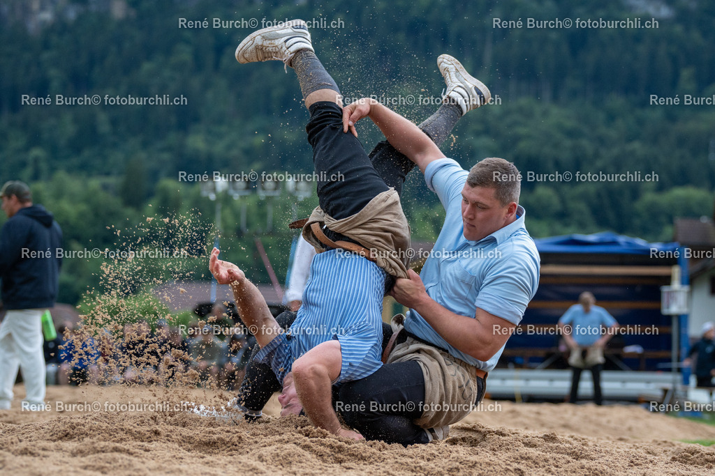 Durrer Nando-Reichmuth Marco | René Burch leidenschaftlicher Fotograf aus Kerns in Obwalden.  Hier finden sie Sport, Landschaft und Natur Fotografie.
 - Realisiert mit Pictrs.com