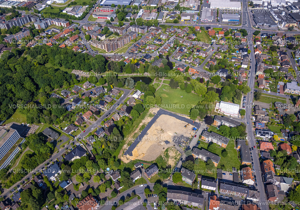 Hamm220504943 | Luftbild, Baustelle am Hallohpark, ehemaliges Gelände der Albert-Schweitzer-Hauptschule, Oswaldstraße, Bockum-Hövel, Hamm, Ruhrgebiet, Nordrhein-Westfalen, Deutschland