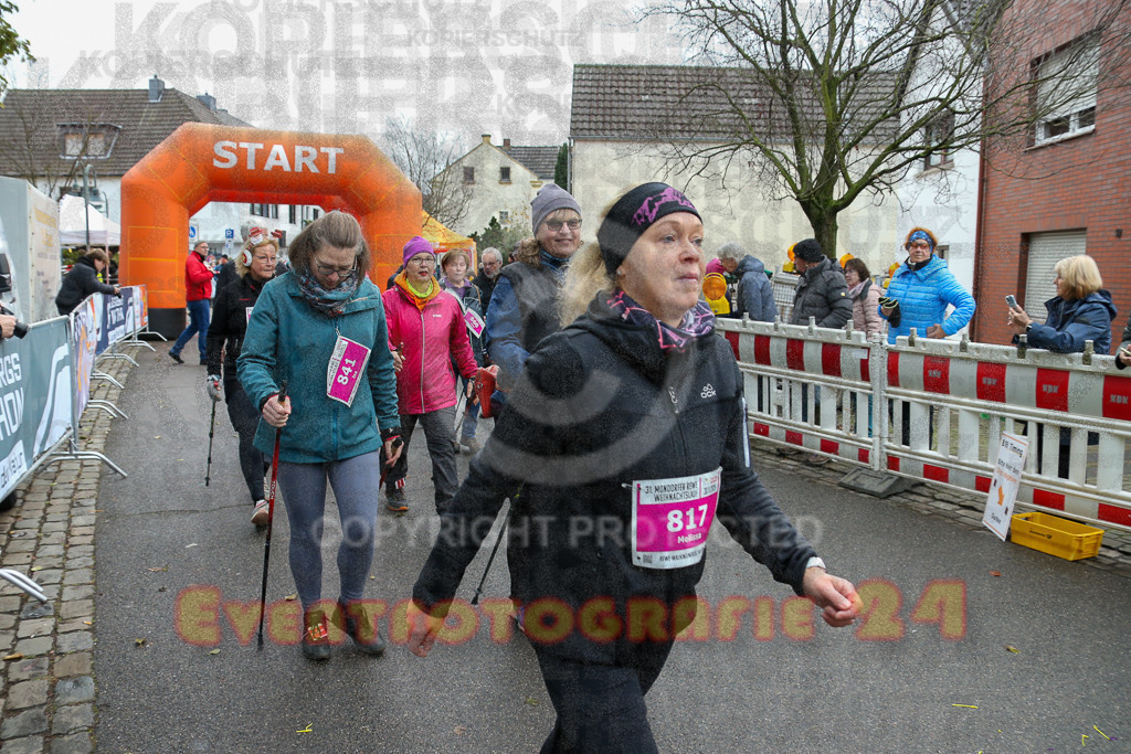 251130_1030_EX1_5099 | Sportfotografie im Rhein-Sieg Kreis, Köln, Bonn, NRW, Rheinland Pfalz, Hessen, etc. Unser Tätigkeitsfeld umfasst den Laufsport vom Volkslauf über den Marathon, Duathlon, Triathon bis zum Ultralauf wie Kölnpfad Ultra oder Schindertrail.