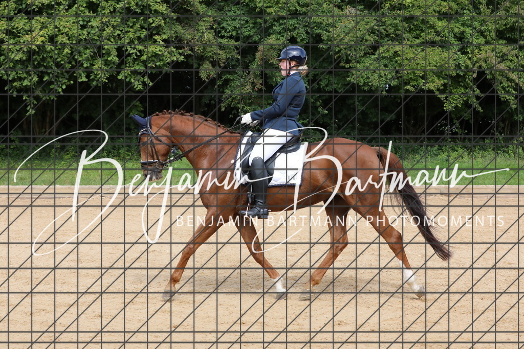 AZ2A2268 | Benjamin Bartmann Photomoments