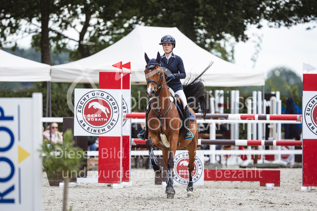 240616_Lemwerder_M2-Springen-544 | Deine schönsten Turniermomente als professionelle Fotos! Entdecke hochwertige Pferdesport-Fotografie im Online-Shop. Jetzt Fotos finden & bestellen!