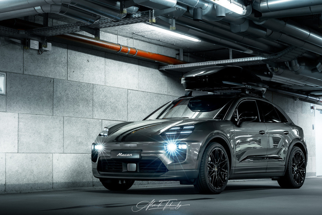 R6AT6660 _Alexander Tschuncky | Entdecken Sie die faszinierende Welt von Alexander Tschuncky Arts: Kreative Fotografie, atemberaubende Automobilkunst und hochwertiger Bilderdruck. Lassen Sie sich inspirieren! - Realisiert mit Pictrs.com