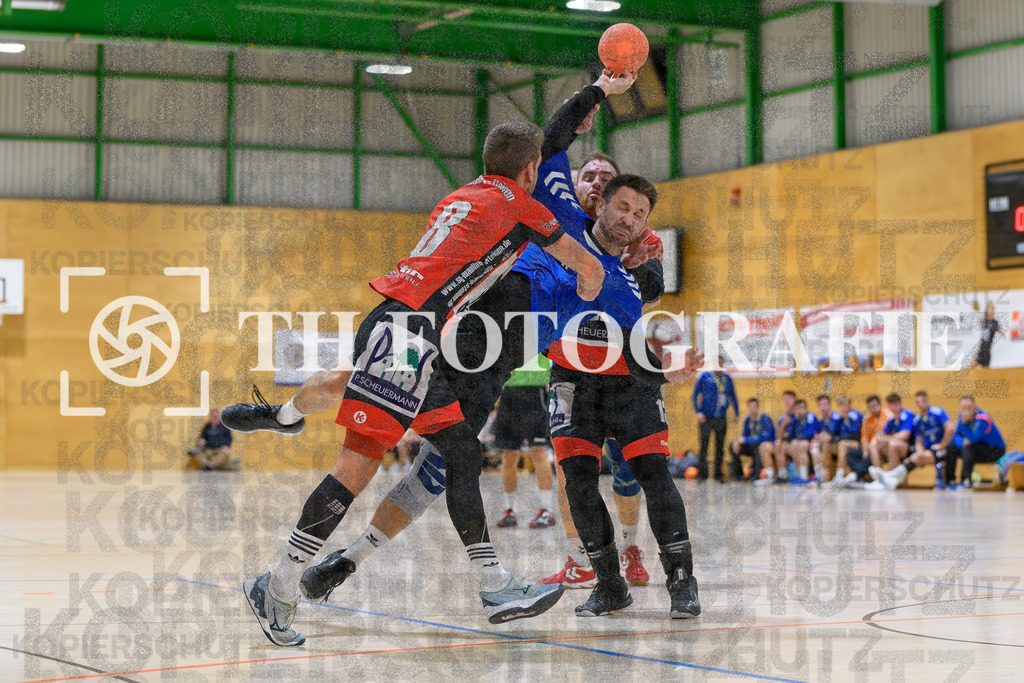 GER, SG Maulburg/Steinen - HSV Schopfheim, Handball, Landesliga, 4. Spieltag, Saison 2023/2024, 14.10.2023 | Jakob Tiedtke (SG Maulburg/Steinen, #08), Andre Leuchtmann (SG Maulburg/Steinen, #13)

GER, SG Maulburg/Steinen - HSV Schopfheim, Handball, Landesliga, 4. Spieltag, Saison 2023/2024, 14.10.2023

Foto: TH Fotografie/Thomas Hess