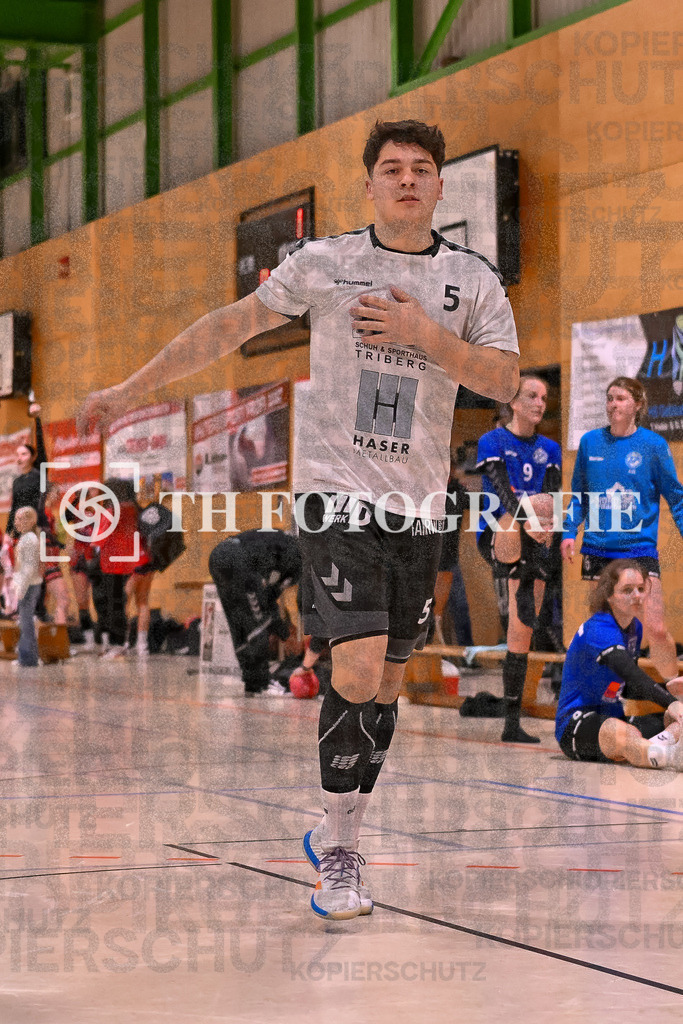 GER, SG Maulburg/Steinen - TV St. Georgen, Handball, Landesliga, 16. Spieltag, Saison 2023/2024, 17.02.2024 | Luca Schreiner (TV St. Georgen/Schw., #05)

GER, SG Maulburg/Steinen - TV St. Georgen, Handball, Landesliga, 16. Spieltag, Saison 2023/2024, 17.02.2024

Foto: TH Fotografie/Thomas Hess