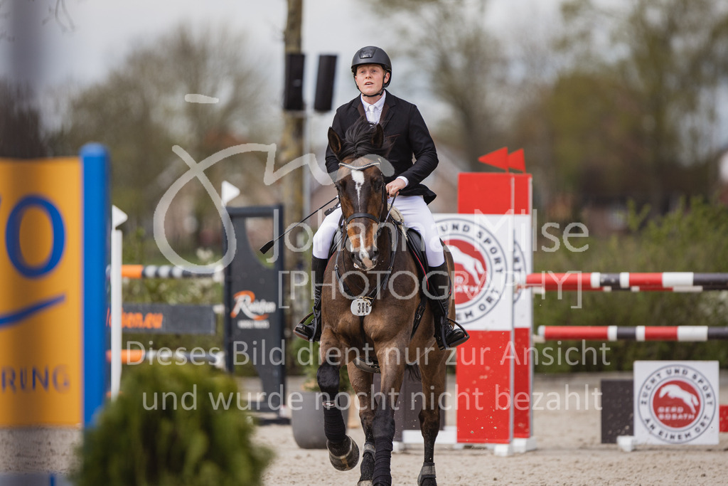 230427_HofSosath_2Ph-M2St-131 | Deine schönsten Turniermomente als professionelle Fotos! Entdecke hochwertige Pferdesport-Fotografie im Online-Shop. Jetzt Fotos finden & bestellen!