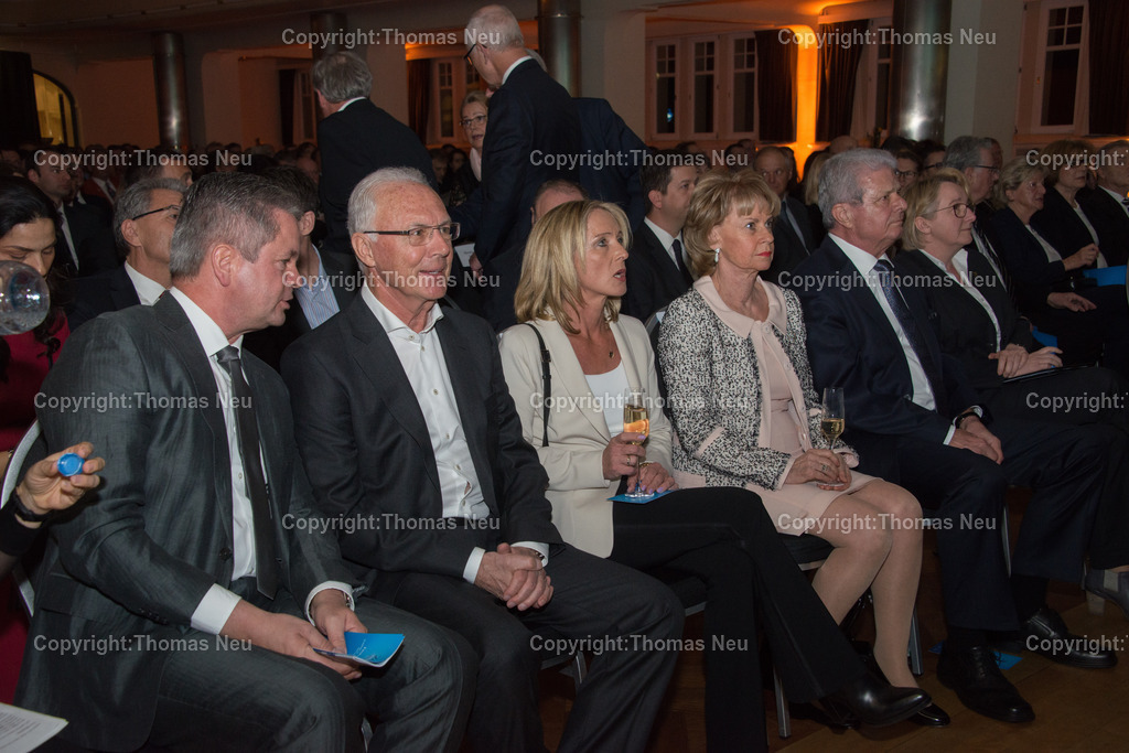 DSC_1446 | 20 Jahre Dietmar Hopp Stiftung – Festakt mit Ehrengast Franz Beckenbauer, Bild zeigt von links: Doro Platte, Dietmar Hopp, Matthias Wilkes, Franz Beckenbauer,  Brigitte Beckenbauer, Anneliese Hopp, Dietmar Hopp, Thomas Neu