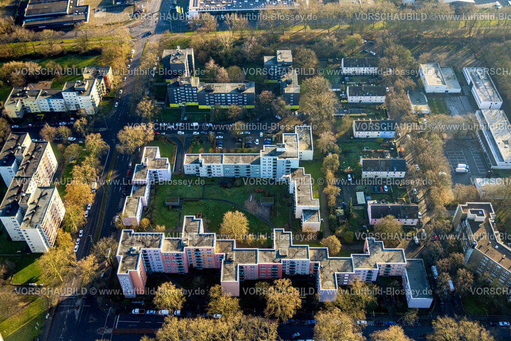 Duisburg241202782 | Luftbild, Hochhaus-Wohnsiedlung Physikersiedlung, Albert-Einstein-Straße, Neumühl, Duisburg, Ruhrgebiet, Nordrhein-Westfalen, Deutschland