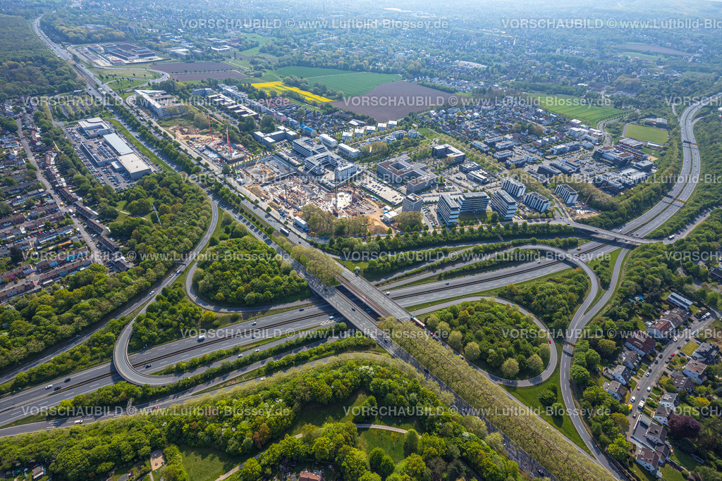 Dortmund220500493 | Luftbild, Baustelle an der Stadtkrone-Ost, Neubau Adesso, Neubau Direktion Continentale, Freie-Vogel-Straße, Straßenkreuz Bundesstraße B236 und Bundesstraße B1, Westfalendamm, Dortmund, Ruhrgebiet, Nordrhein-Westfalen, Deutschland