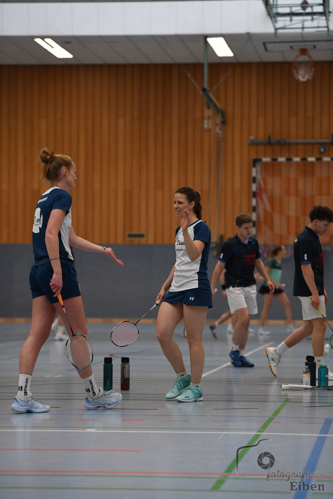 Badminton TV Metjendorf | Frauen Doppel, Wiebke Schwetje und Kira Veldmann; Badminton TV Metjendorf am 26.10.2025 in Metjendorf (Sporthalle Auf dem Kamp); Photo: Philip Eiben 2025 - Realisiert mit Pictrs.com
