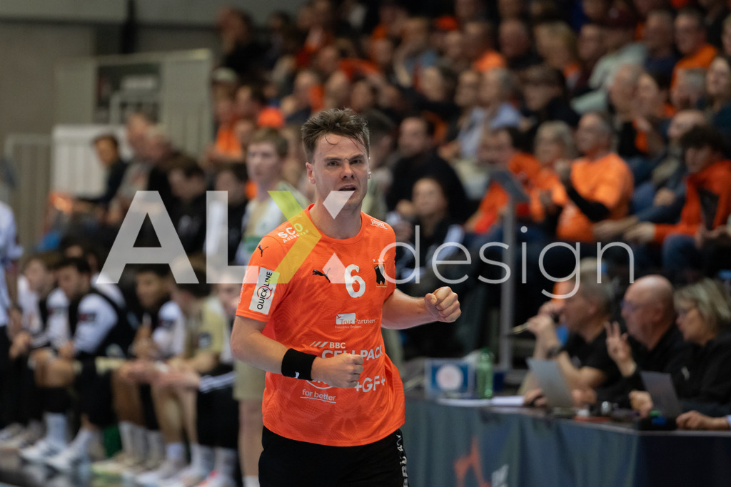 Handball I Herren I Saison 2025-2026 I EHF EUROPEAN LEAGUE 2025/26 | Men I Main Round I 2. Spieltag I Kadetten Schaffhausen - TSV Hannover-Burgdorf I 24.02.2026 | 6 Odinn Rikhardsson (IS) (Kadetten Schaffhausen) – Flügel rechts - Realisiert mit Pictrs.com