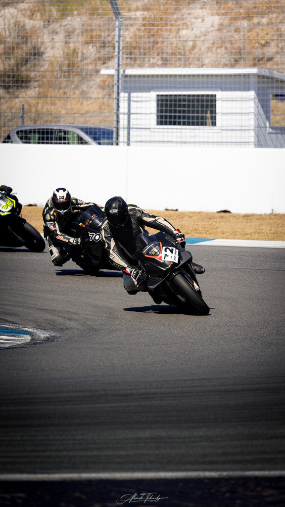 Ducati Trackday Hockenheimring 2026 | Entdecken Sie die faszinierende Welt von Alexander Tschuncky Arts: Kreative Fotografie, atemberaubende Automobilkunst und hochwertiger Bilderdruck. Lassen Sie sich inspirieren! - Realisiert mit Pictrs.com