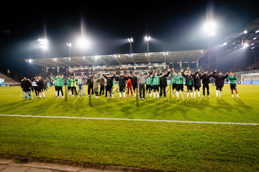 2. Bundesliga, Saison 2025/26, 15. Spieltag: SC Preußen Münster - Hannover 96 | Münster, 05.12.2025: 2. Bundesliga, 15. Spieltag, SC Preußen Münster gegen Hannover 96 im LVM-Preußenstadion in Münster. Foto: sportfotografie.ms | Markus Paletta - Realisiert mit Pictrs.com