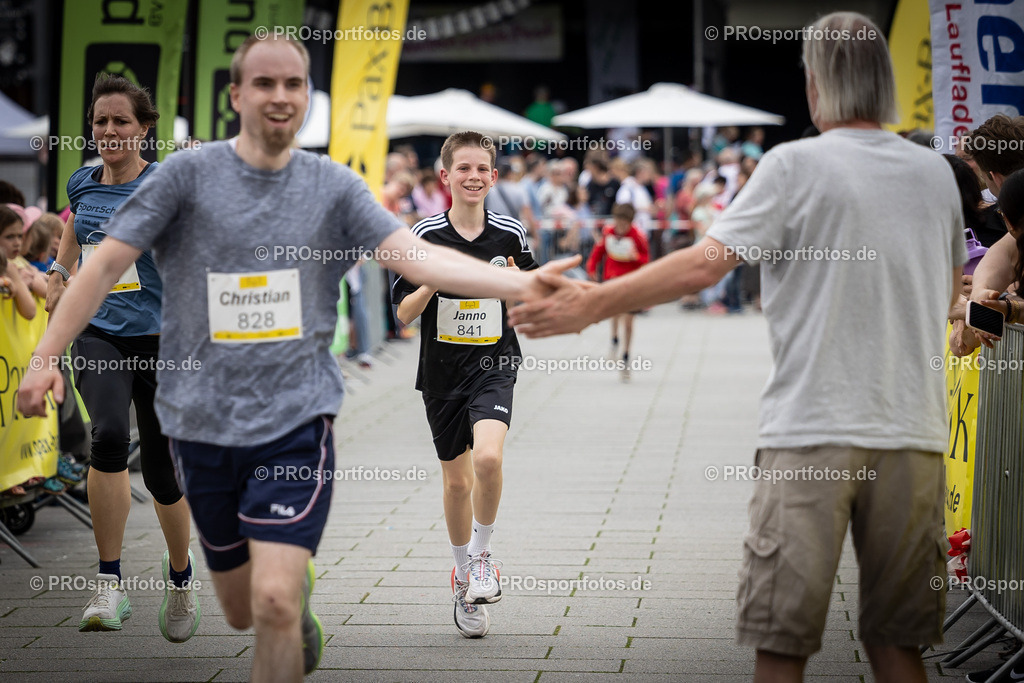 Stadionlauf Köln, 26.05.2024 | Impressionen von Stadionlauf Köln am 26.05.2024 rund um das RheinEnergie-Stadion in Koeln-Müngersdorf.
