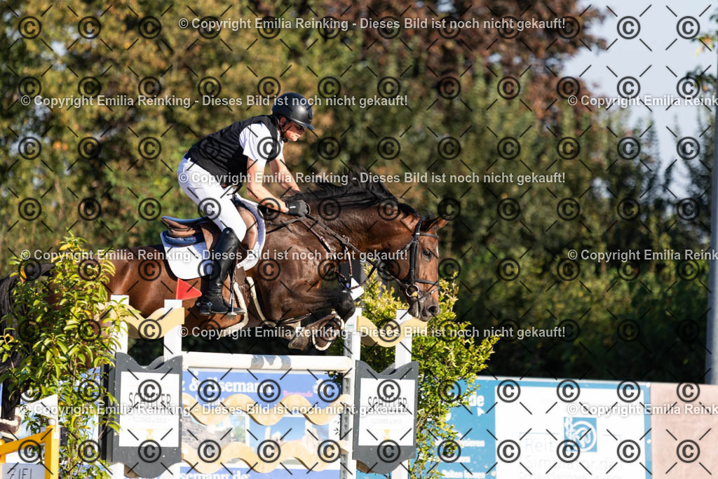 CL5A7000 | Emilia Reinking Fotografie - Realisiert mit Pictrs.com