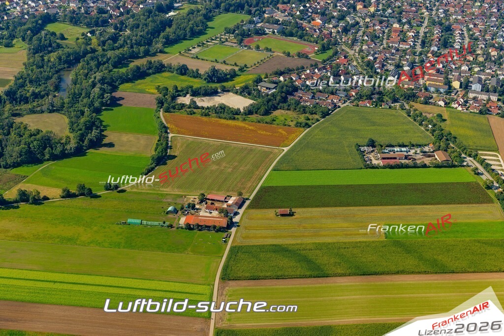 Das Luftbild zeigt :  Emmering - Die Luftaufnahme wurde 2024 vom UL-Flugzeug aus erstellt ( keine Drohne ) - Hochauflösende Luftaufnahme - Für grossformatige Ausdrucke geeignet. Die Geschenkidee !Mit Lizenz und Bildrechte bestellbar