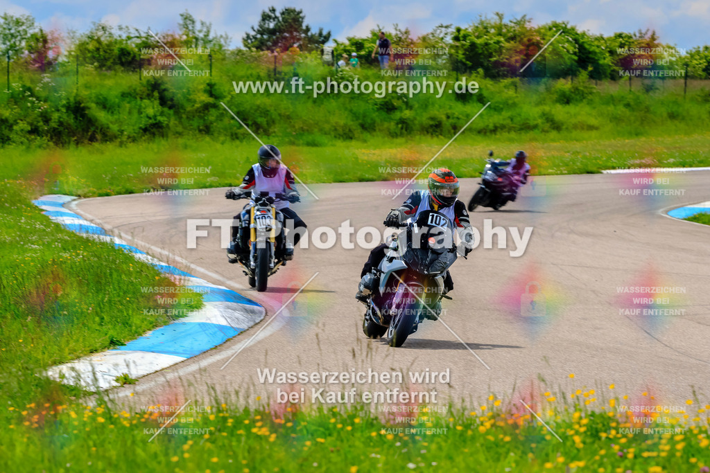 MotoTeam-0031 | Hier findet Ihr Bilder von Touristenfahrten auf der Nürburgring Nordschleife oder von anderen Veranstaltungen die ich besucht habe. Viel Spass beim Durch Schauen 