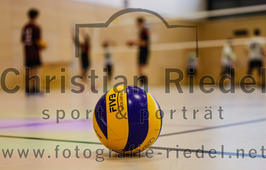 2021-11-27_023_TuS_Oberding_II_gegen_MTV_1881_Ingolstadt_III | Oberding, Deutschland, 27.11.2021:
Volleyball, Kreisliga 2021 / 2022, 5. Spieltag, TuS Oberding II gegen MTV 1881 Ingolstadt III, Endergebnis: 3:2

Foto: Christian Riedel / fotografie-riedel.net