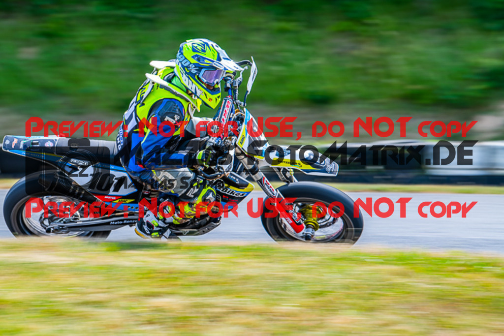 MaZZes_FotoMatrix_220528_4973 | Fotograf Mathias Schmid
Sportfotograf,
Eventfotograf,
Hochzeitsfotograf,
Portraitfotograf