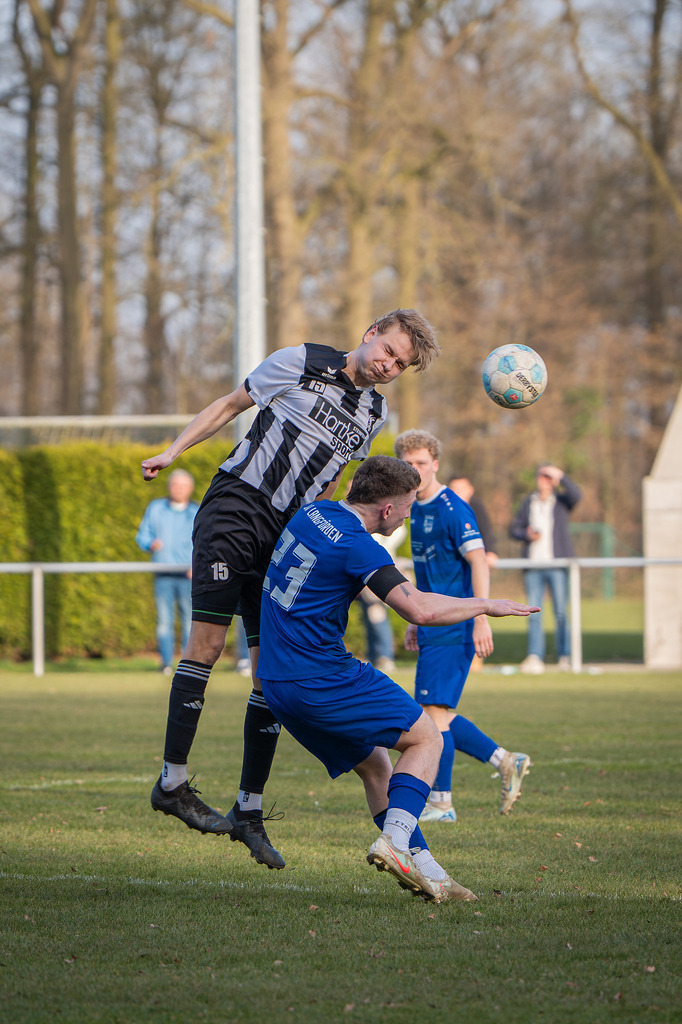 Fußball I Herren I Saison 2025-2026 I Kreisliga VEC I 17. Spieltag I BW Langförden - SV Falke Steinfeld I 7500 | jns.sportfotos - Realisiert mit Pictrs.com