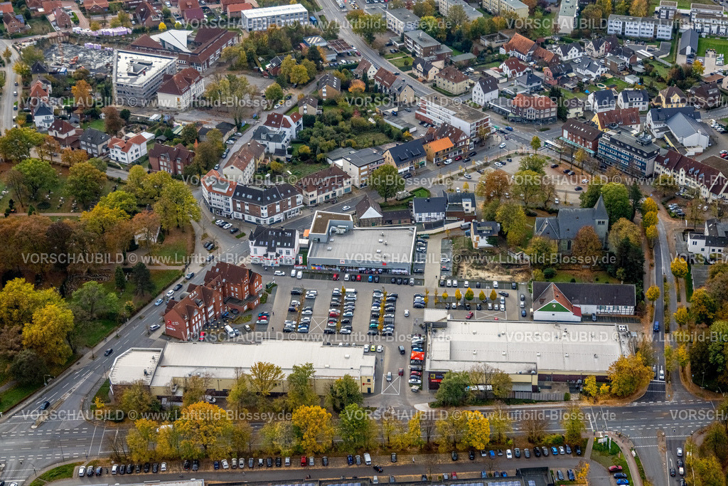 Hamm221012187 | Luftbild, Einkaufszentrum mit Aldi, DM Markt und Edeka Supermarkt, Evang. St.-Victor-Kirche, Herringen, Hamm, Ruhrgebiet, Nordrhein-Westfalen, Deutschland