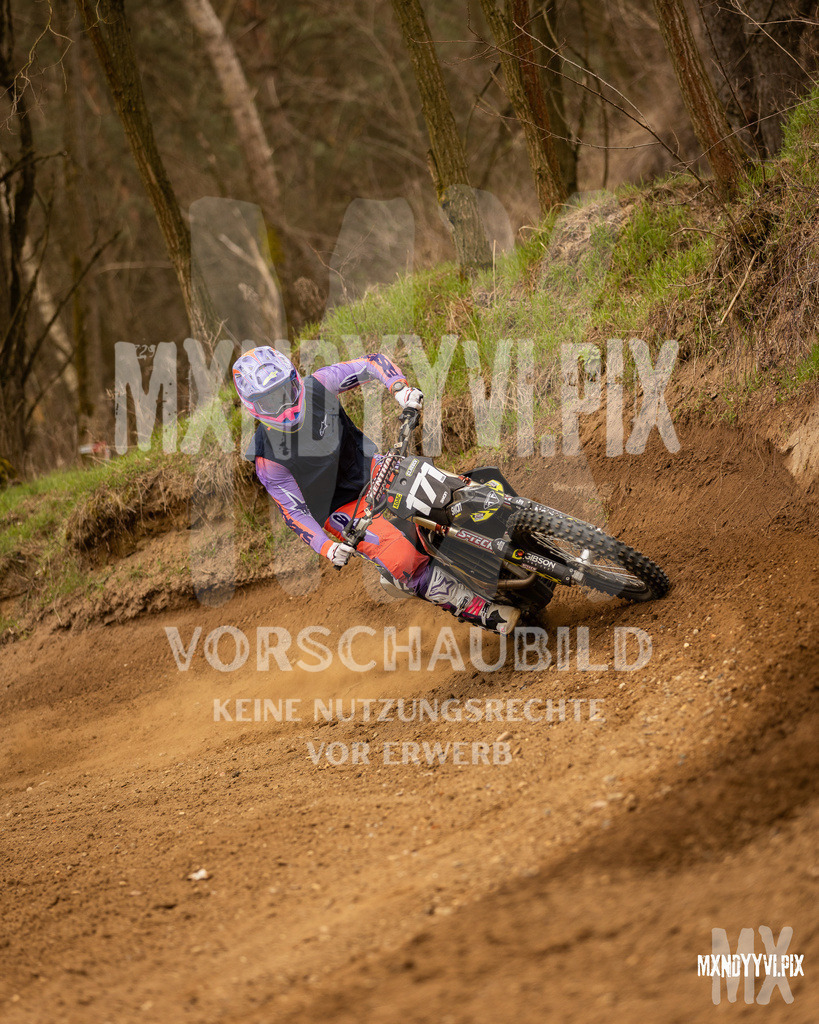 866A1885 | mxndyyvipix