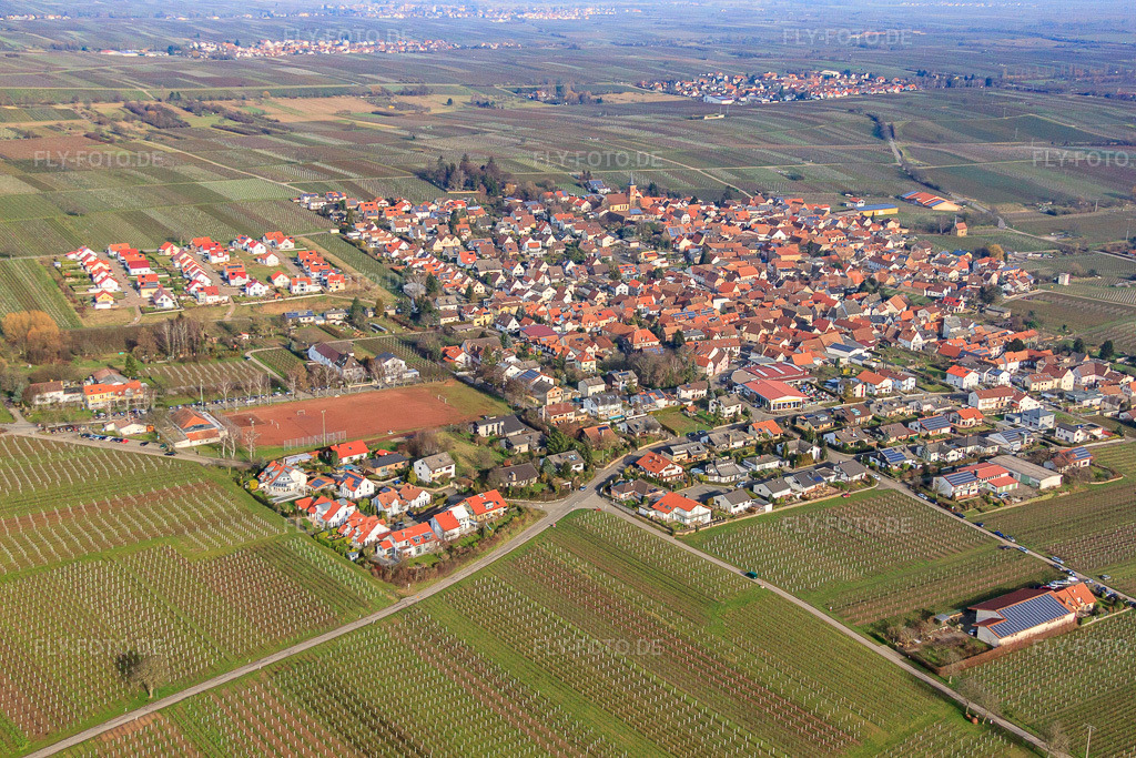 Luftbild: Ortsansicht von Südwesten im Ortsteil Nußdorf in Landau im Bundesland Rheinland-Pfalz in Deutschland. Foto: IMG_61645.jpg vom 18.01.2014 durch Werner Riehm/FLY-FOTO.deAuflösung des Originals: 4752 x 3168 px