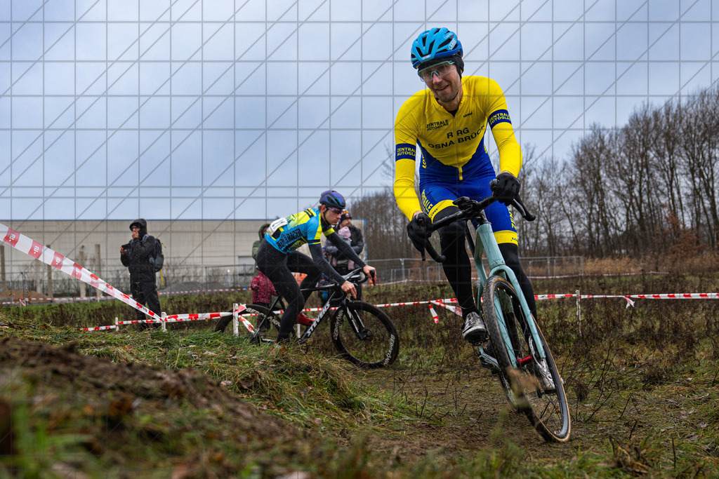26. Stadler Weser-Ems Cup 2025/2026 - Silvestercross Melle | 31.12.25: 26. Stadler Weser-Ems Cup 2025/2026 - Silvestercross Melle / Melle / Deutschland  //   CREDIT:www.bullenfotos.de, Martin König, Hörner Weg 40, D-49078 Osnabrück, +4917663732967 // Nutzung und Weitergabe nur zu den vereinbarten Zwecken. Presseanfragen an Ersteller. Alle Rechte beim Ersteller. Honorierung nach MFM. - Realisiert mit Pictrs.com