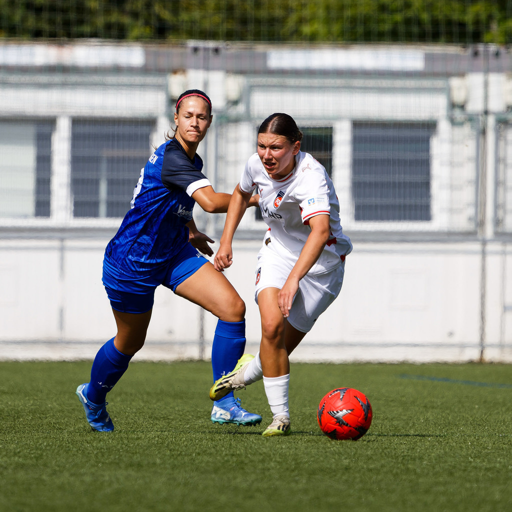 FCHMÜN_250907_0043 | Fotopresso – Sportfotografie in Heidenheim & Umgebung. Professionelle Sportfotografie für unvergessliche Momente. Dynamische Action-Shots, emotionale Szenen & hochwertige Bilder. - Realisiert mit Pictrs.com