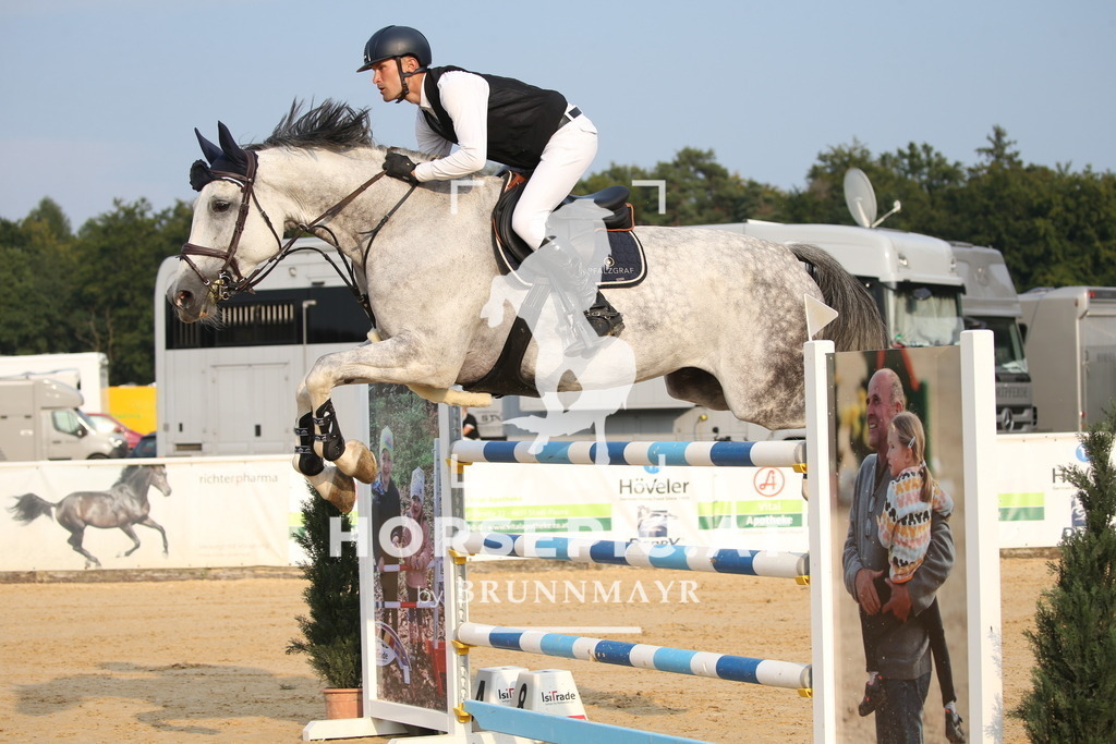 DL2Q5565 | Willkommen bei Brunnmayr - Design & Fotografie – Ihrem Spezialisten für Reitturniere und Pferdeveranstaltungen in Oberösterreich, Salzburg und Bayern! Seit über 17 Jahren sind wir leidenschaftlich dabei.